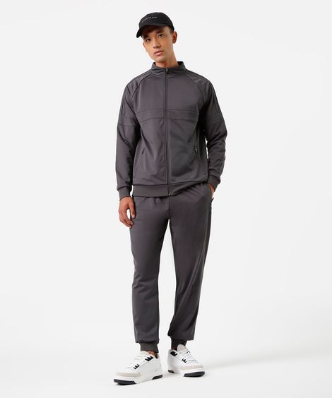 calça jogger esportiva com bolsos cinza