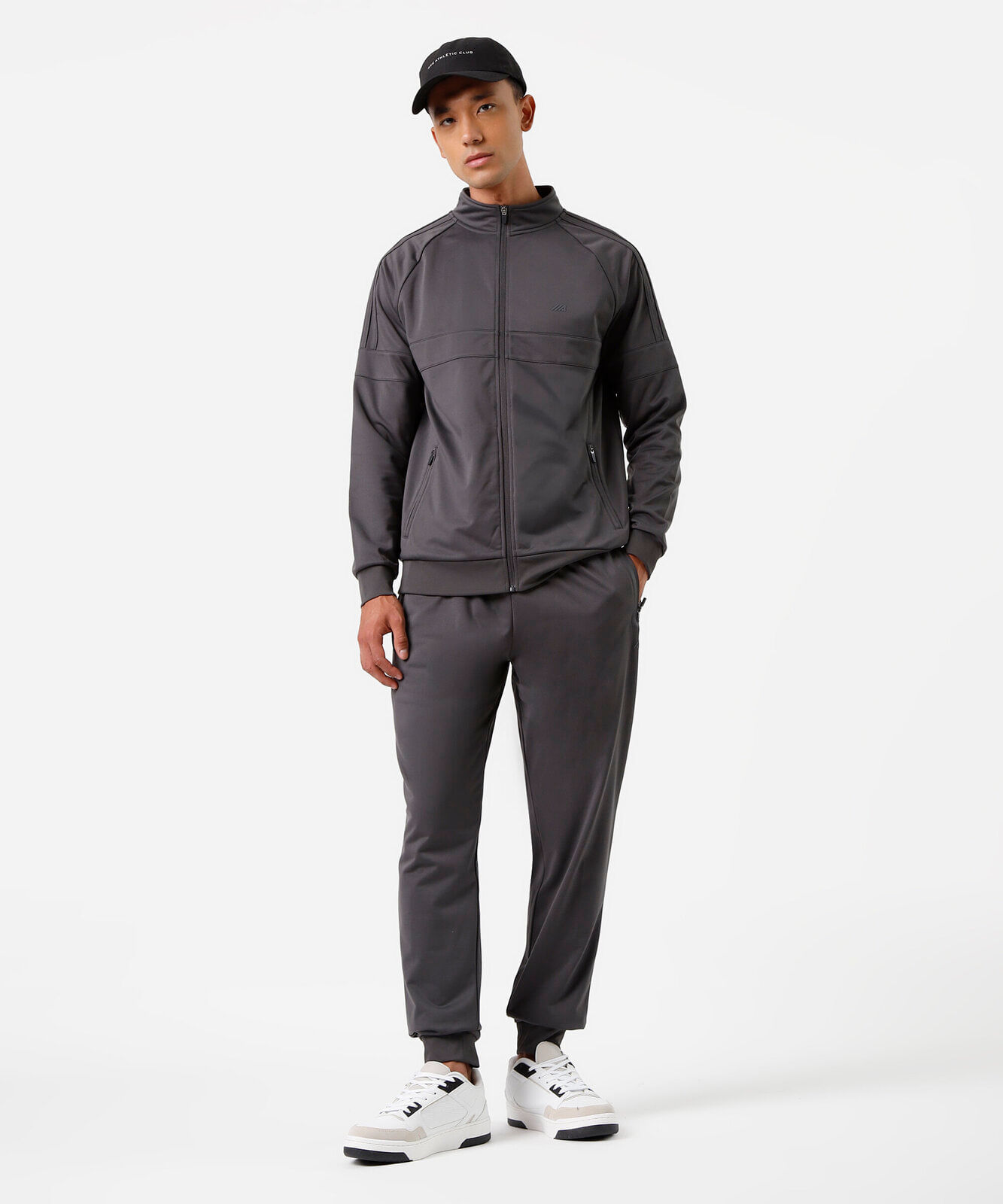 calça jogger esportiva com bolsos cinza