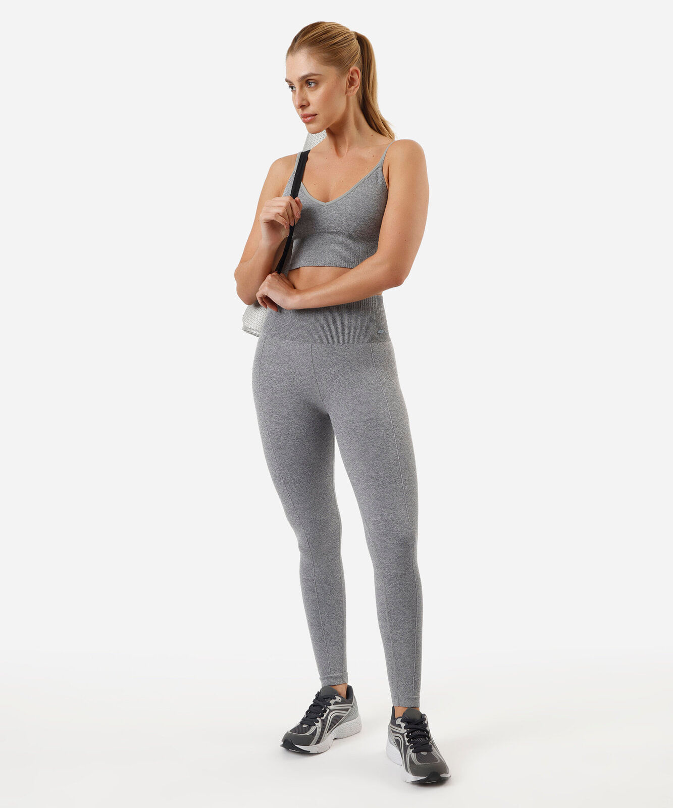 calça legging esportiva sem costura cinza