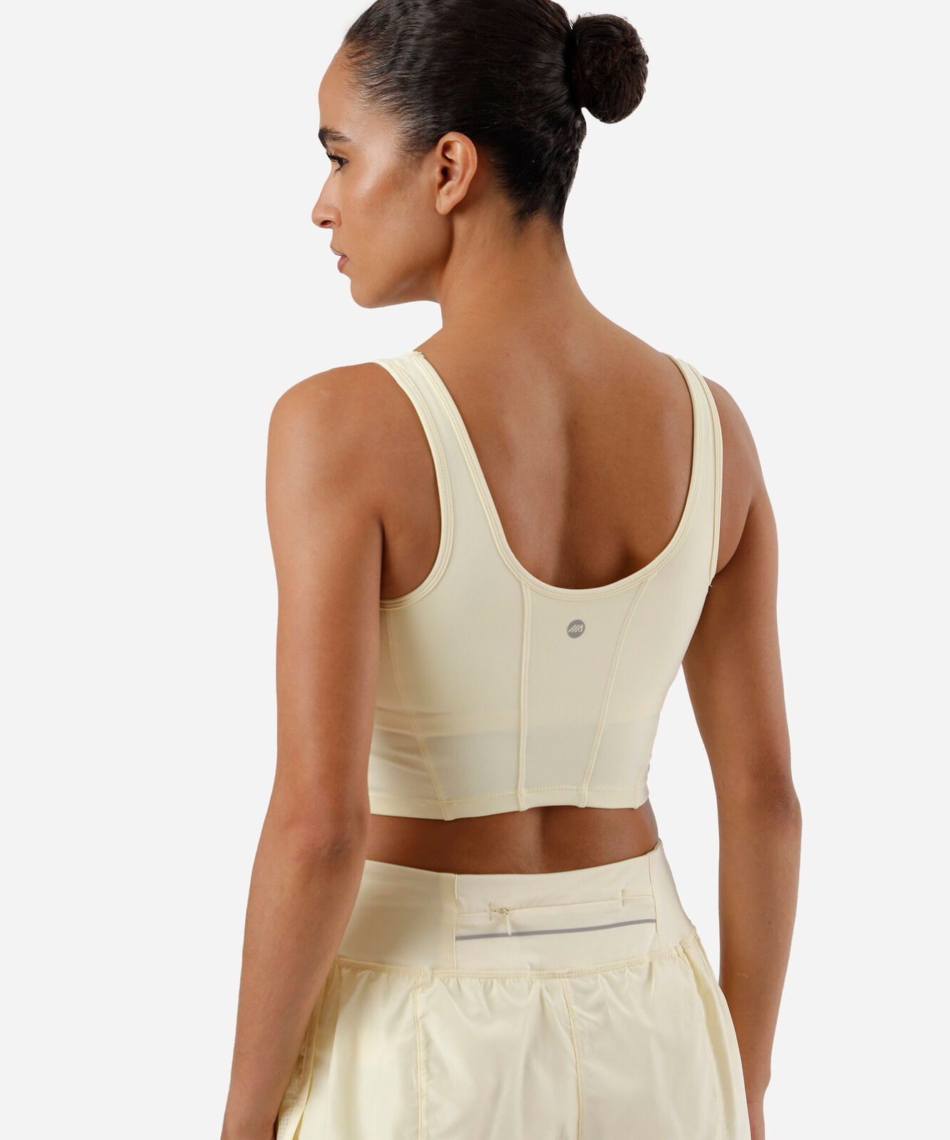 top alongado feminino com recortes esportivo amarelo