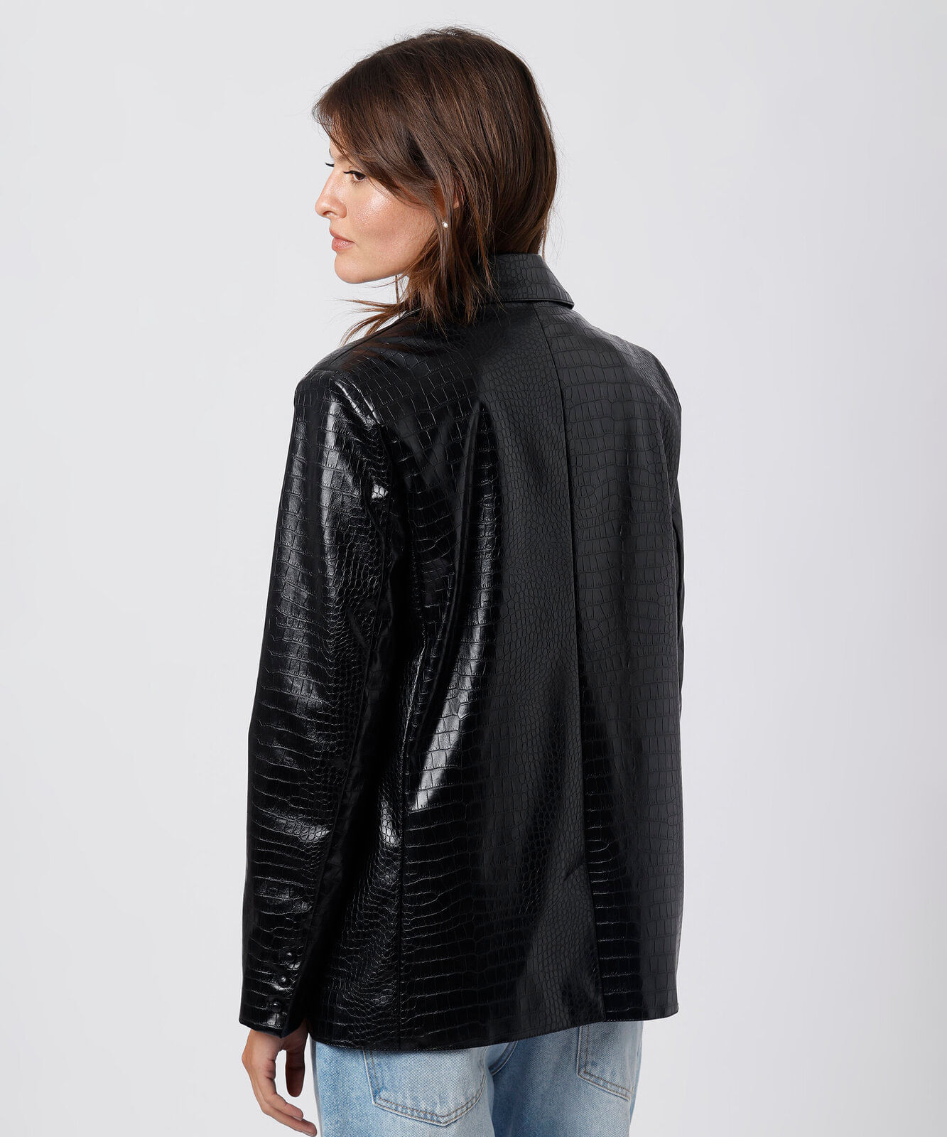 blazer feminino de poliuretano croco mindset  preto