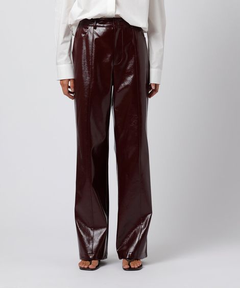 calça reta de feminina poliuretano texturizada mindset vinho