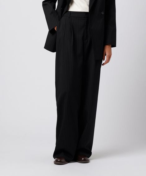 calça reta de alfaiataria feminina risca de giz mindset preta