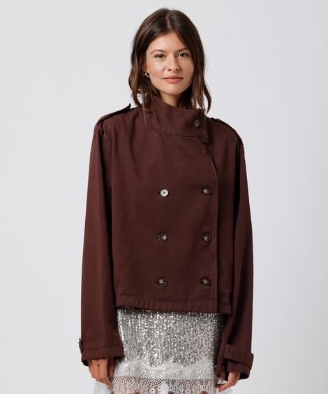 casaco trench coat cropped feminino mindset marrom
