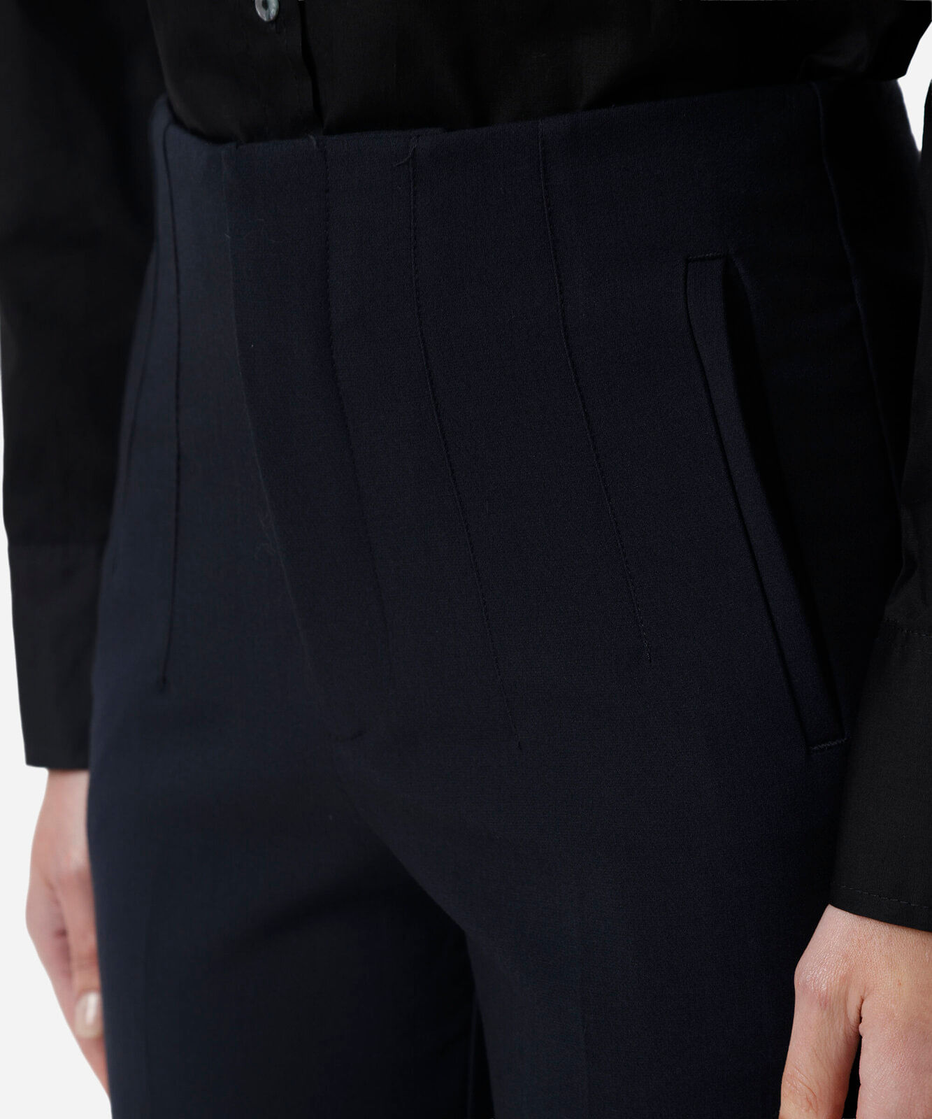 calça de alfaiataria reta feminina com pences azul
