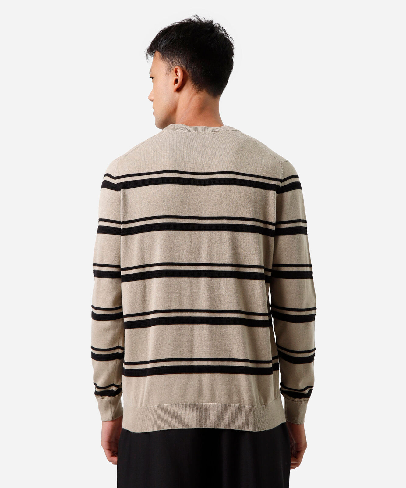 suéter masculino de tricot listrado bege