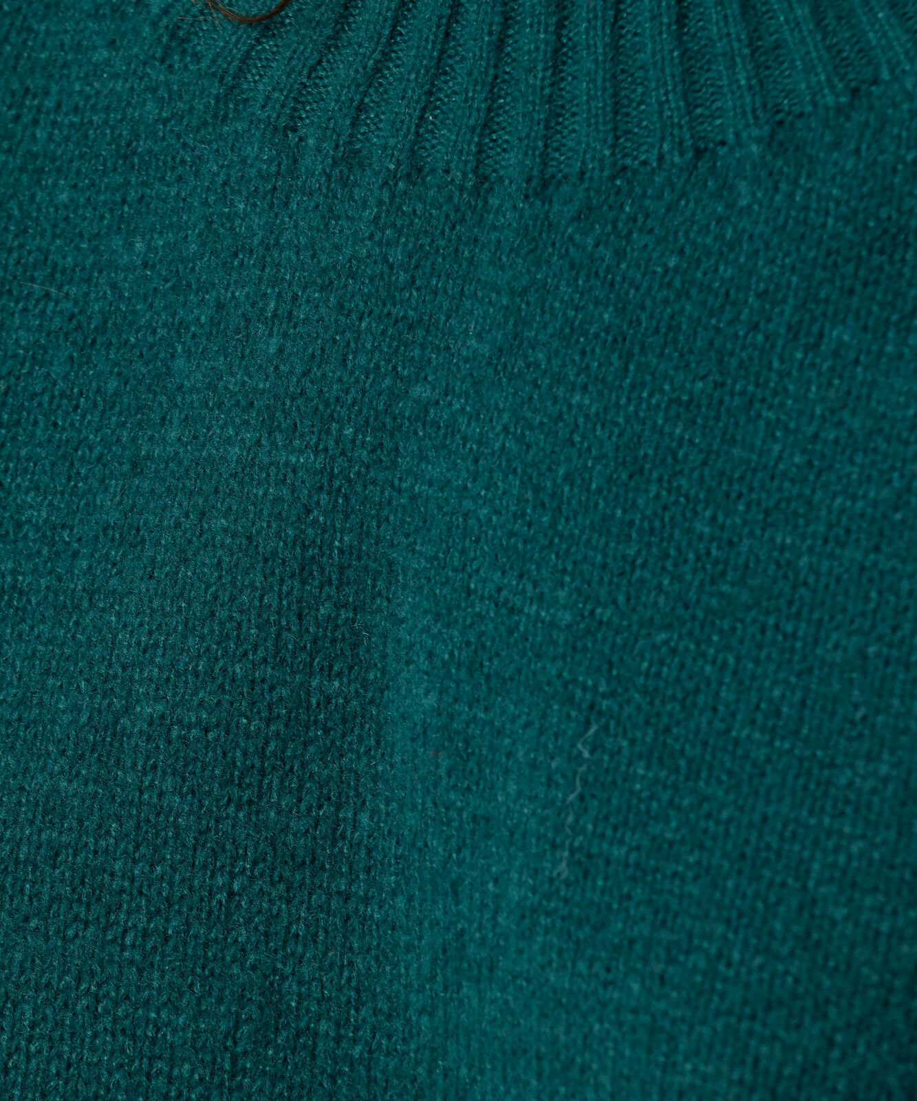suéter feminino de tricot gola alta mindset verde