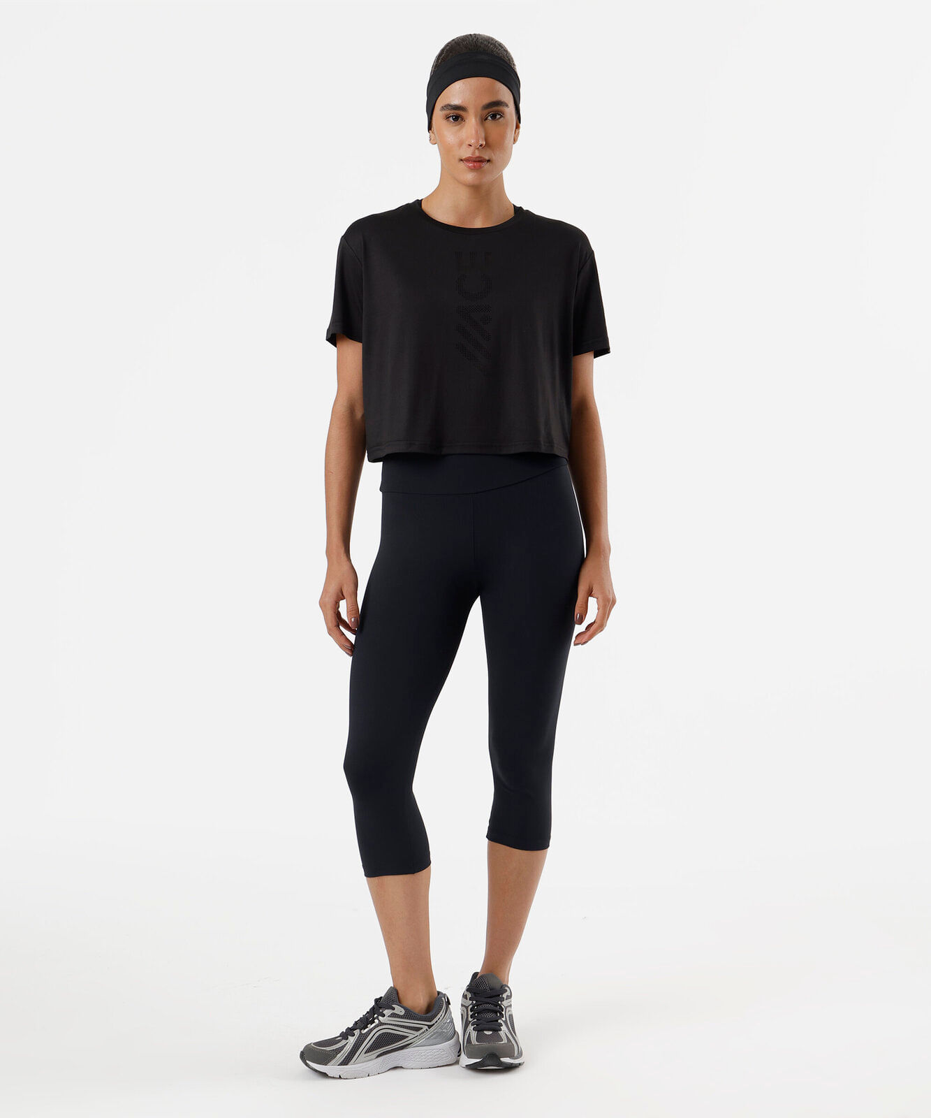 blusa cropped feminina esportiva preta