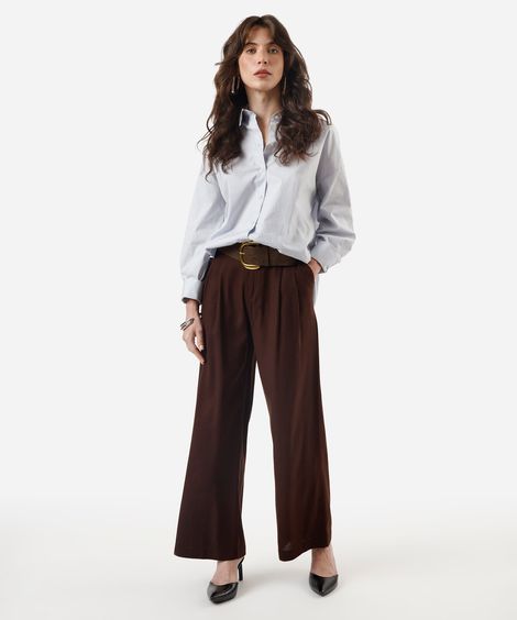 calça wide leg de alfaiataria feminina com linho e pregas marrom