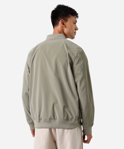 jaqueta de nylon leve verde