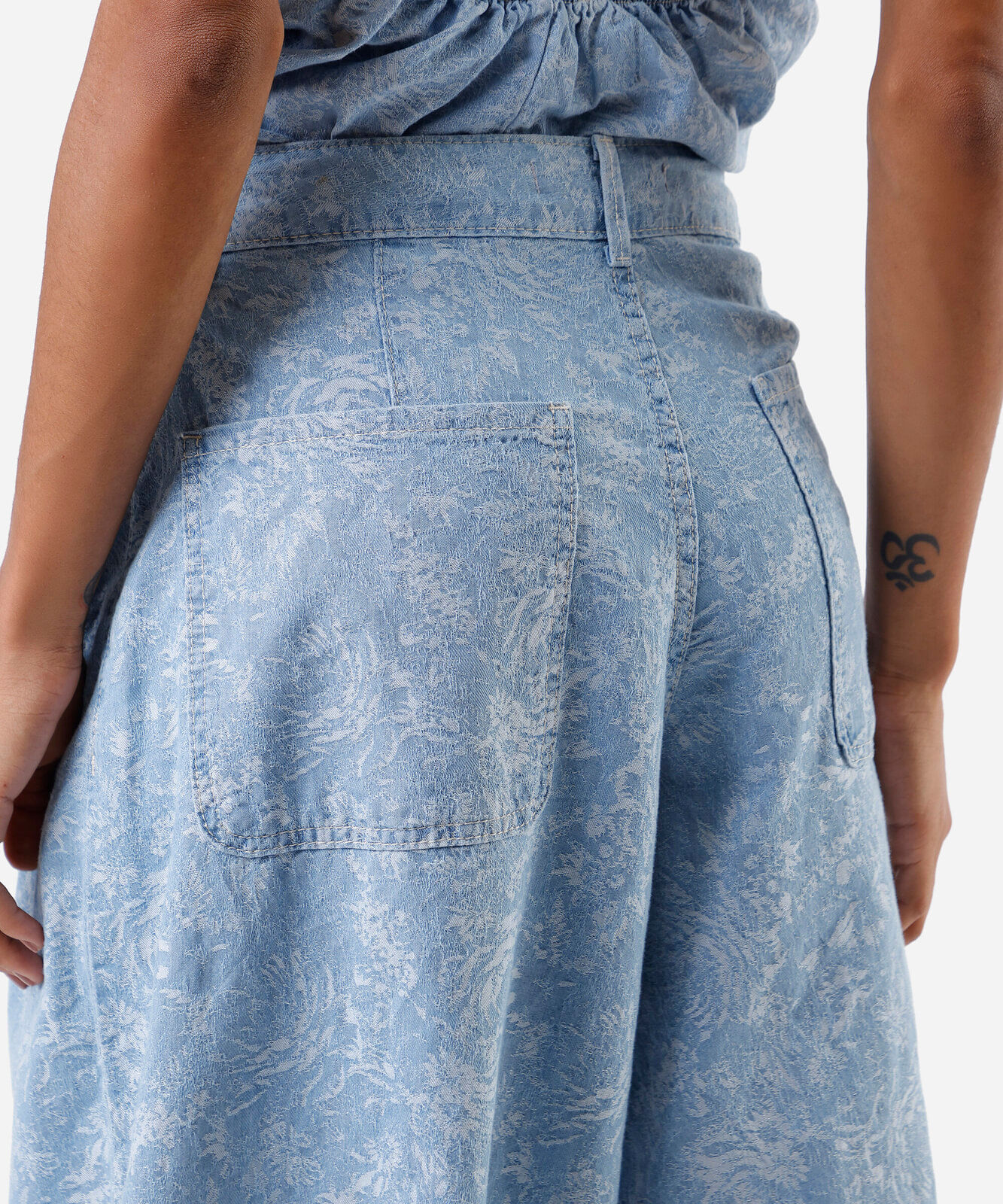 calça aladim feminina jeans cintura alta floral azul