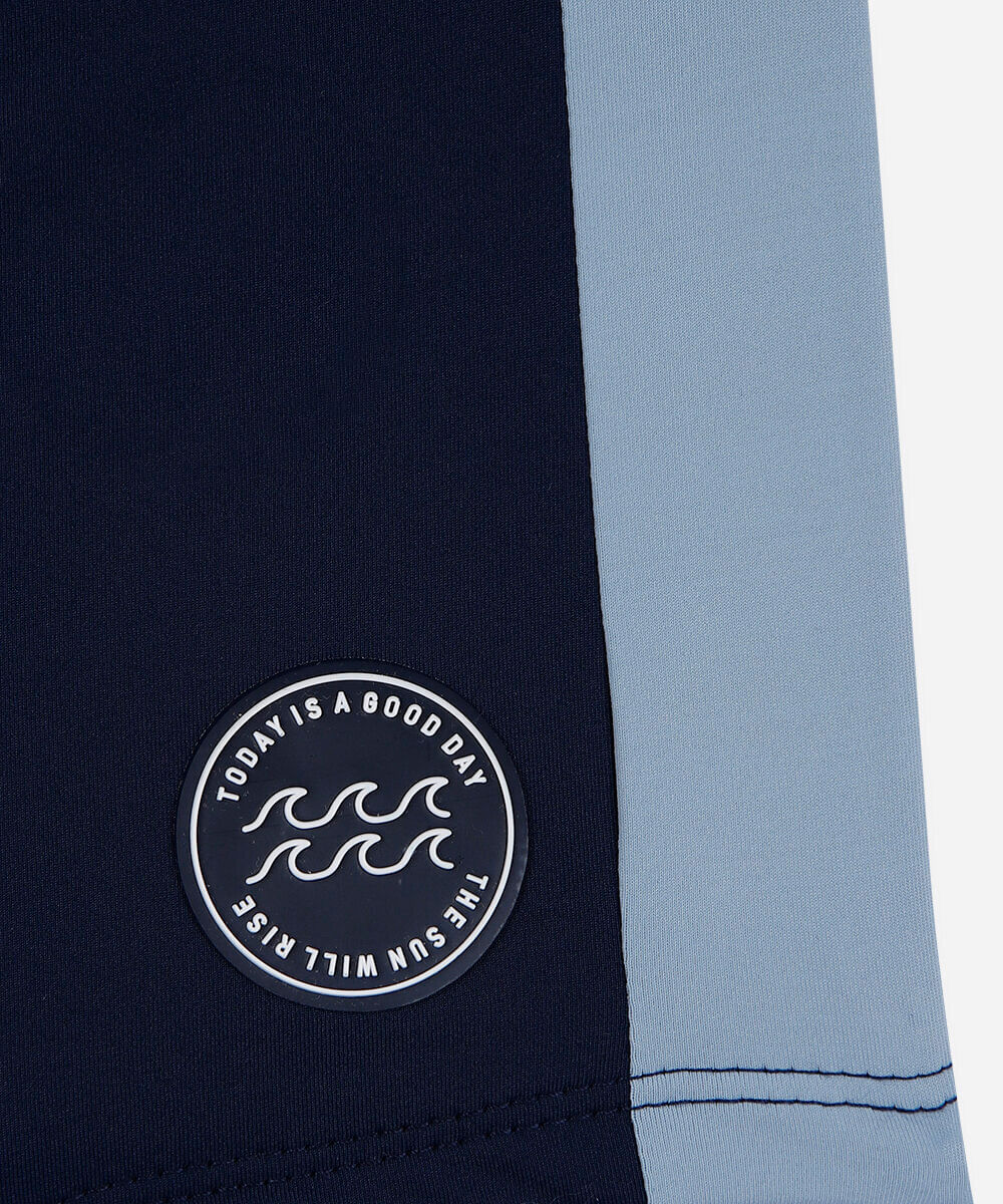 sunga infantil com recortes azul