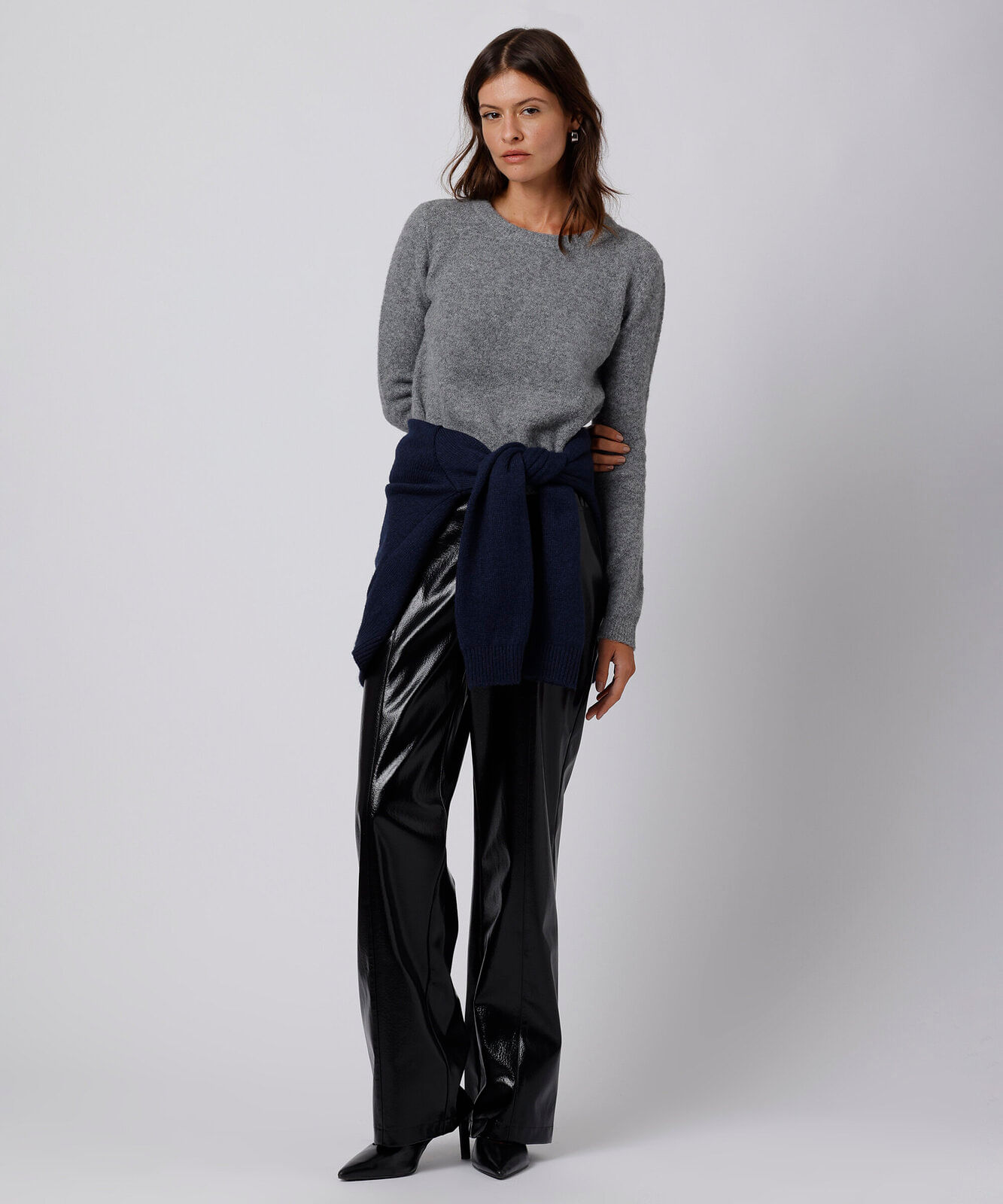 suéter feminino de tricot gola redonda mindset cinza