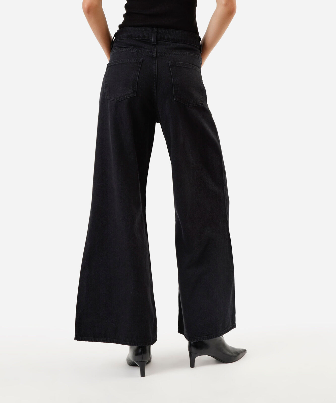 calça jeans wide leg cintura super alta preta