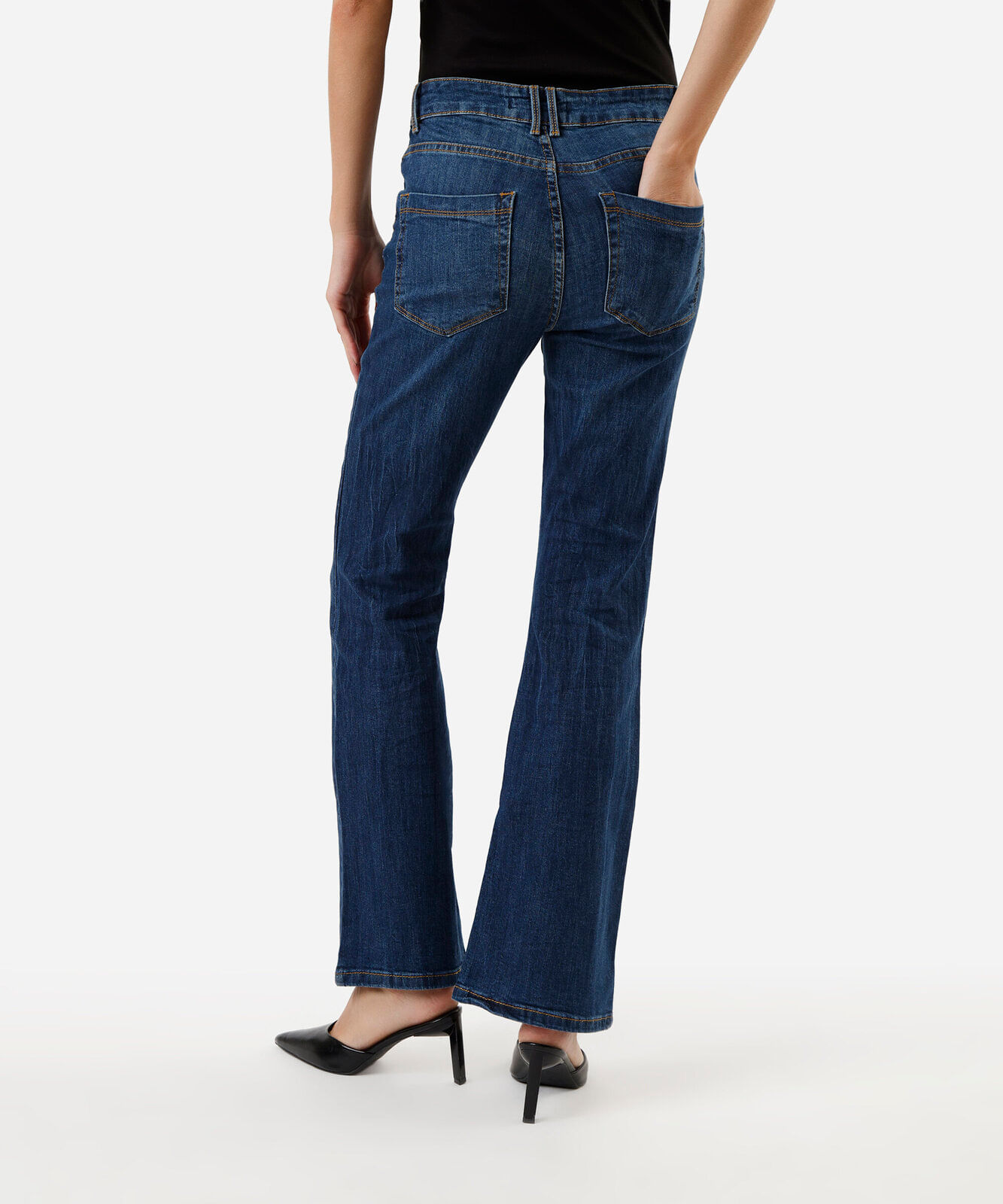 calça jeans flare cintura alta azul escuro