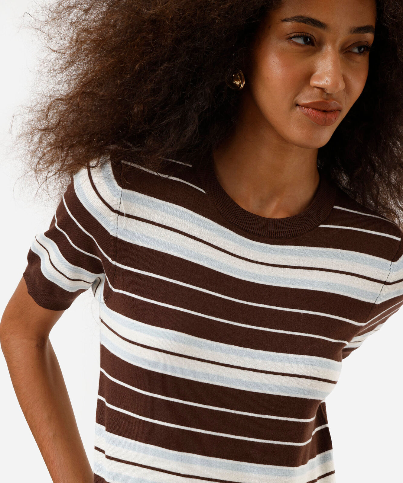 blusa feminina de tricot listrada marrom