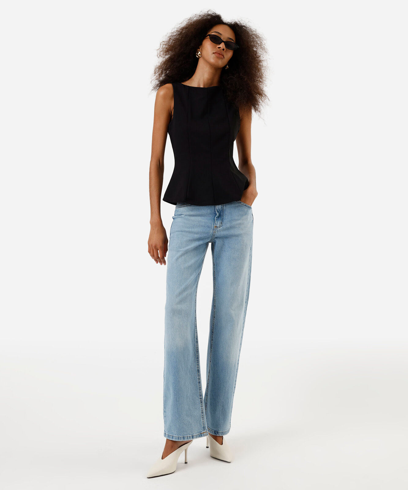 regata feminina peplum com recortes preta