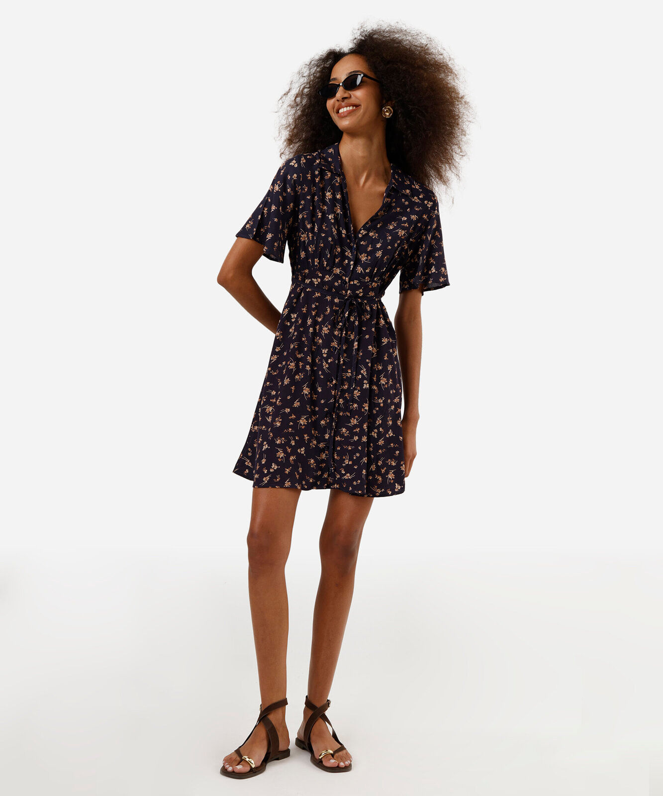 vestido curto feminino de viscose decote v floral azul
