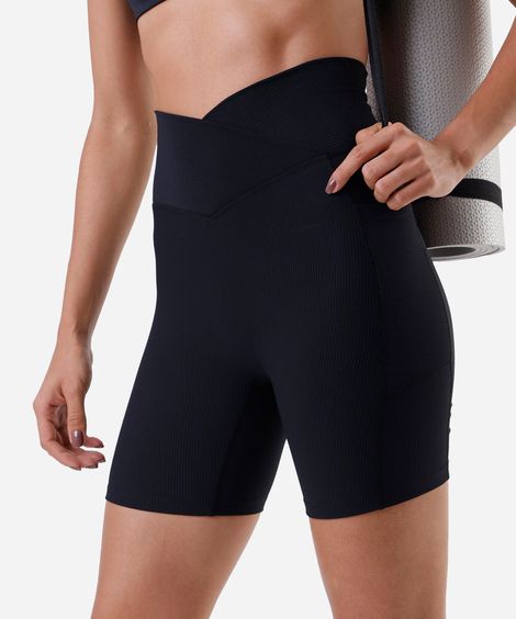 bermuda feminina cós cruzado canelado ace preta