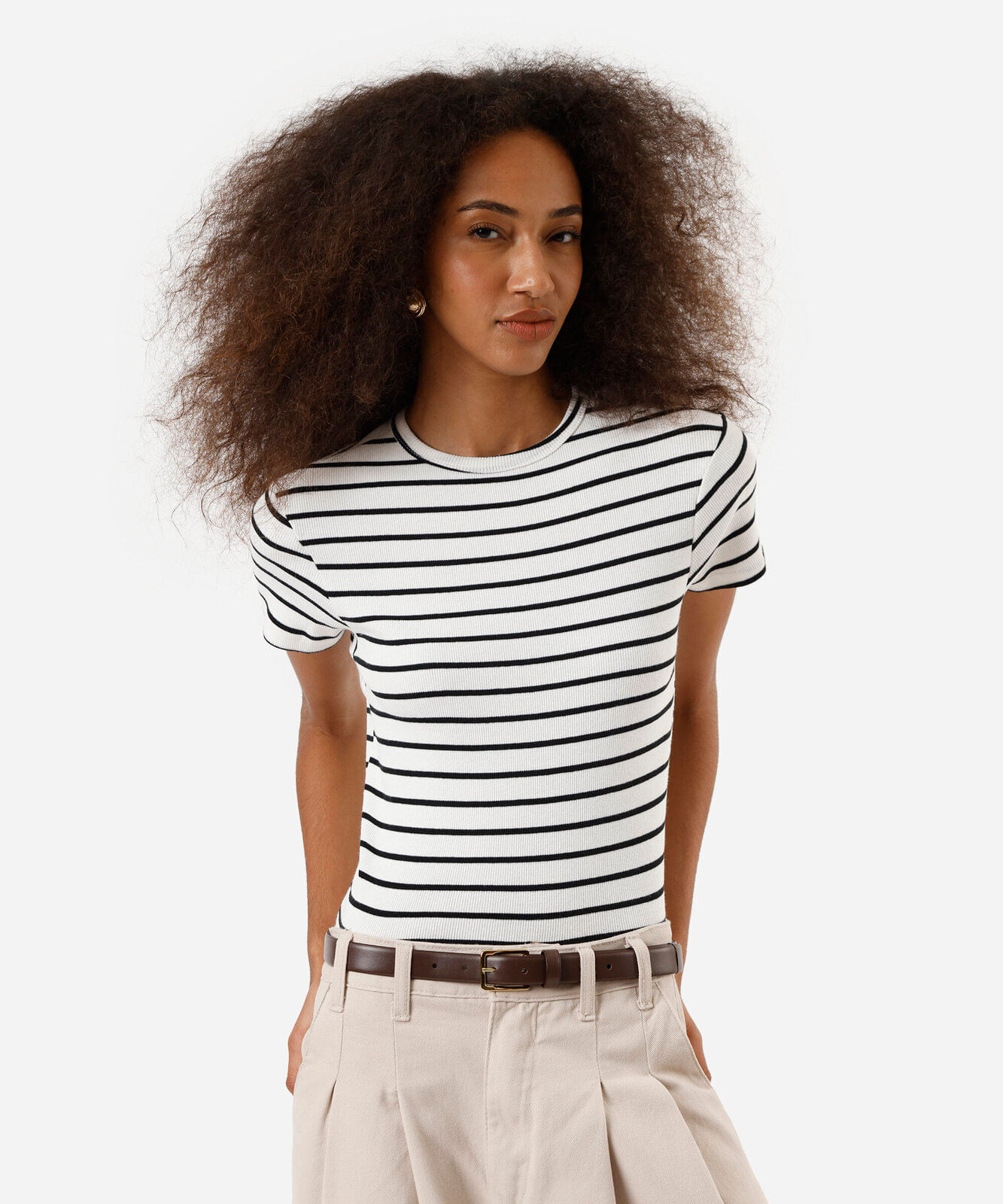 blusa baby look feminina com algodão canelada listrada básica off white