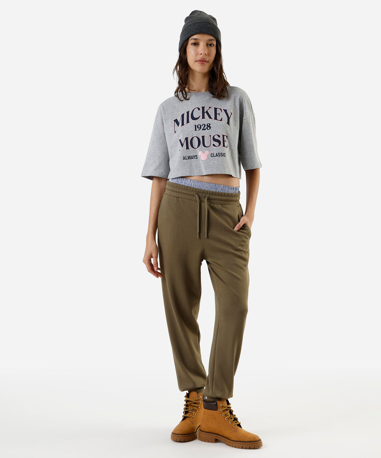 camiseta feminina de algodão estampada mickey cinza