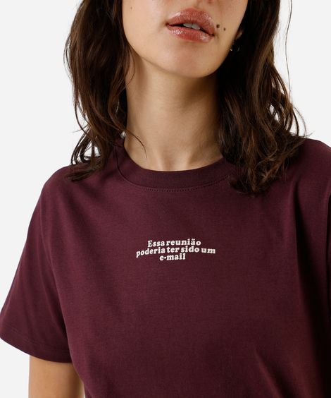 camiseta feminina de algodão estampada vinho