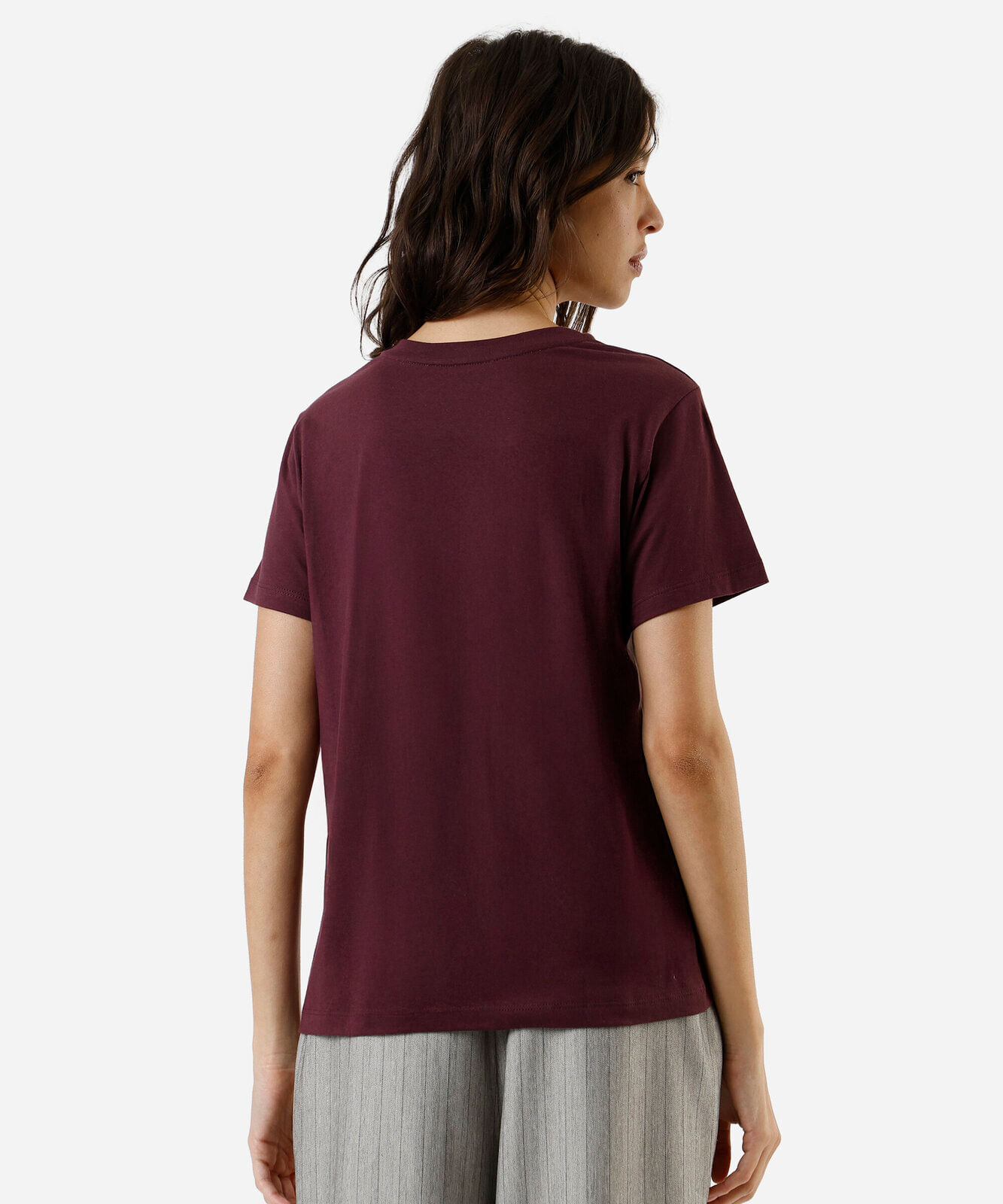 camiseta feminina de algodão estampada vinho