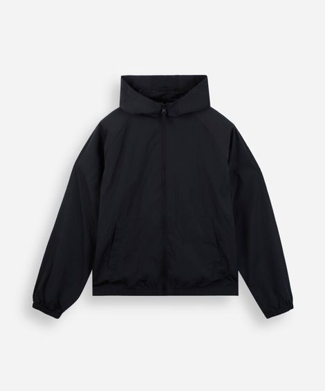 jaqueta corta vento juvenil com capuz preto