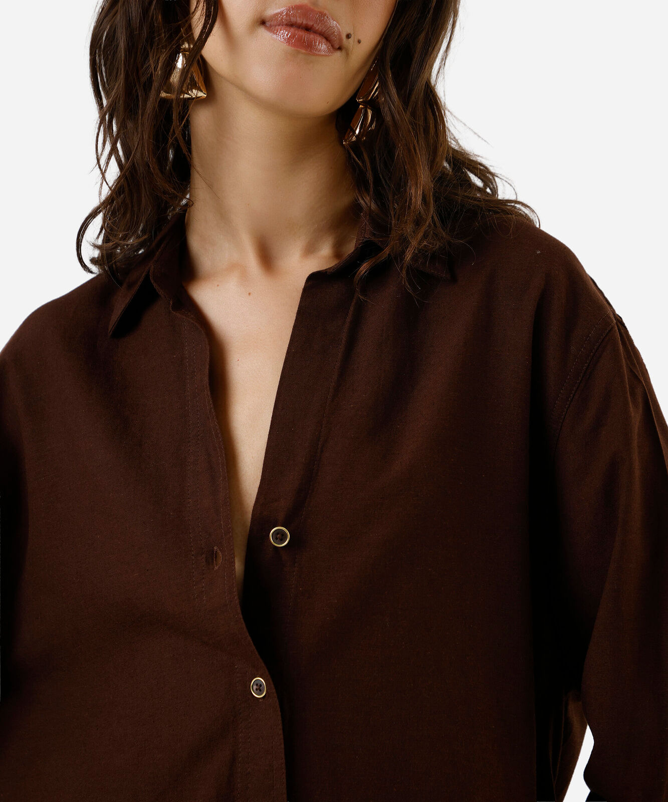 camisa feminina com linho manga longa marrom