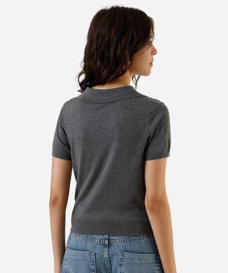 polo básica feminina de tricot manga curta cinza