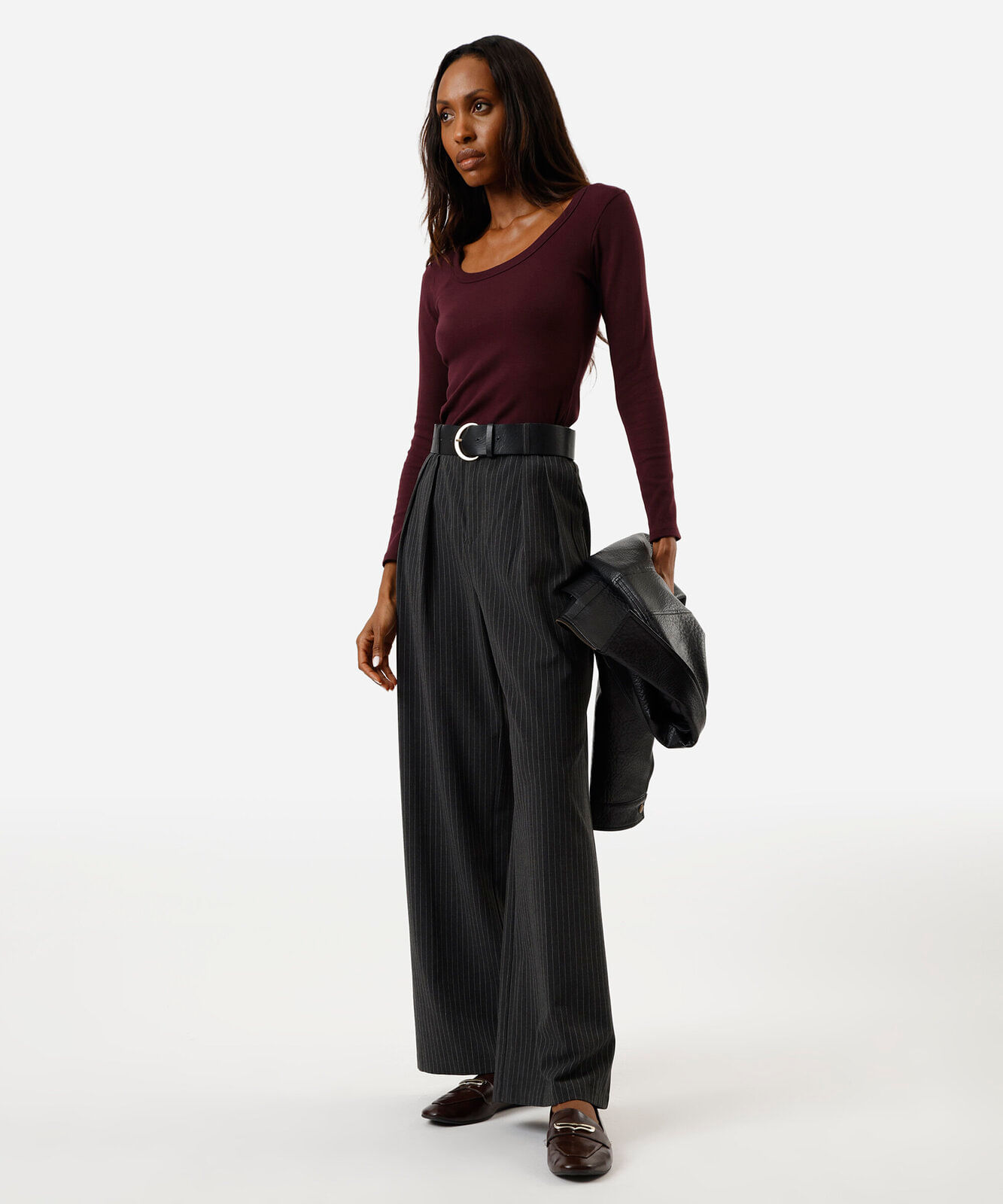 blusa básica feminina de algodão manga longa vinho