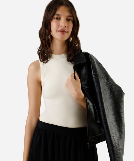 regata básica feminina de algodão decote redondo bege