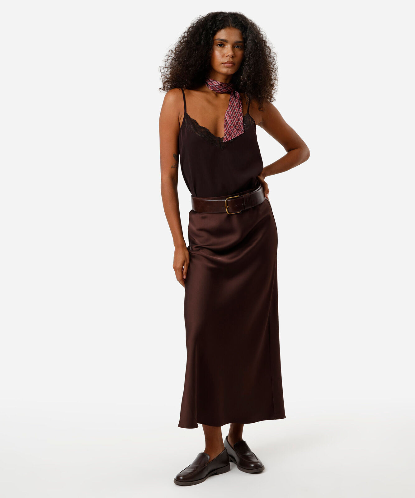 blusa feminina alcinha decote v com renda marrom