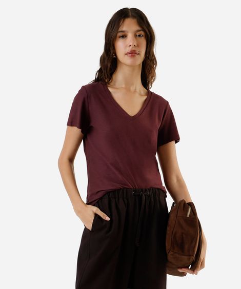 blusa básica feminina de algodão peruano manga curta decote v vinho