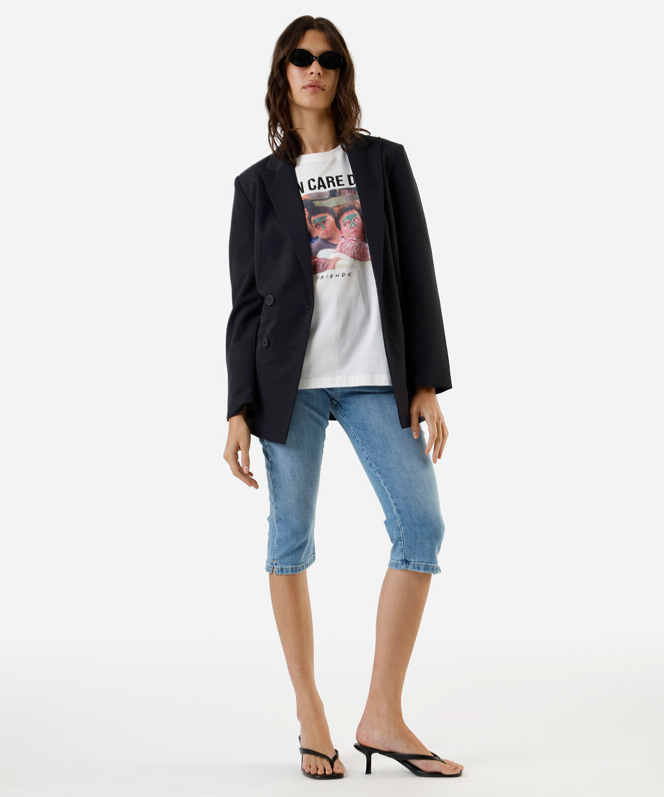 camiseta feminina de algodão estampada friends off white