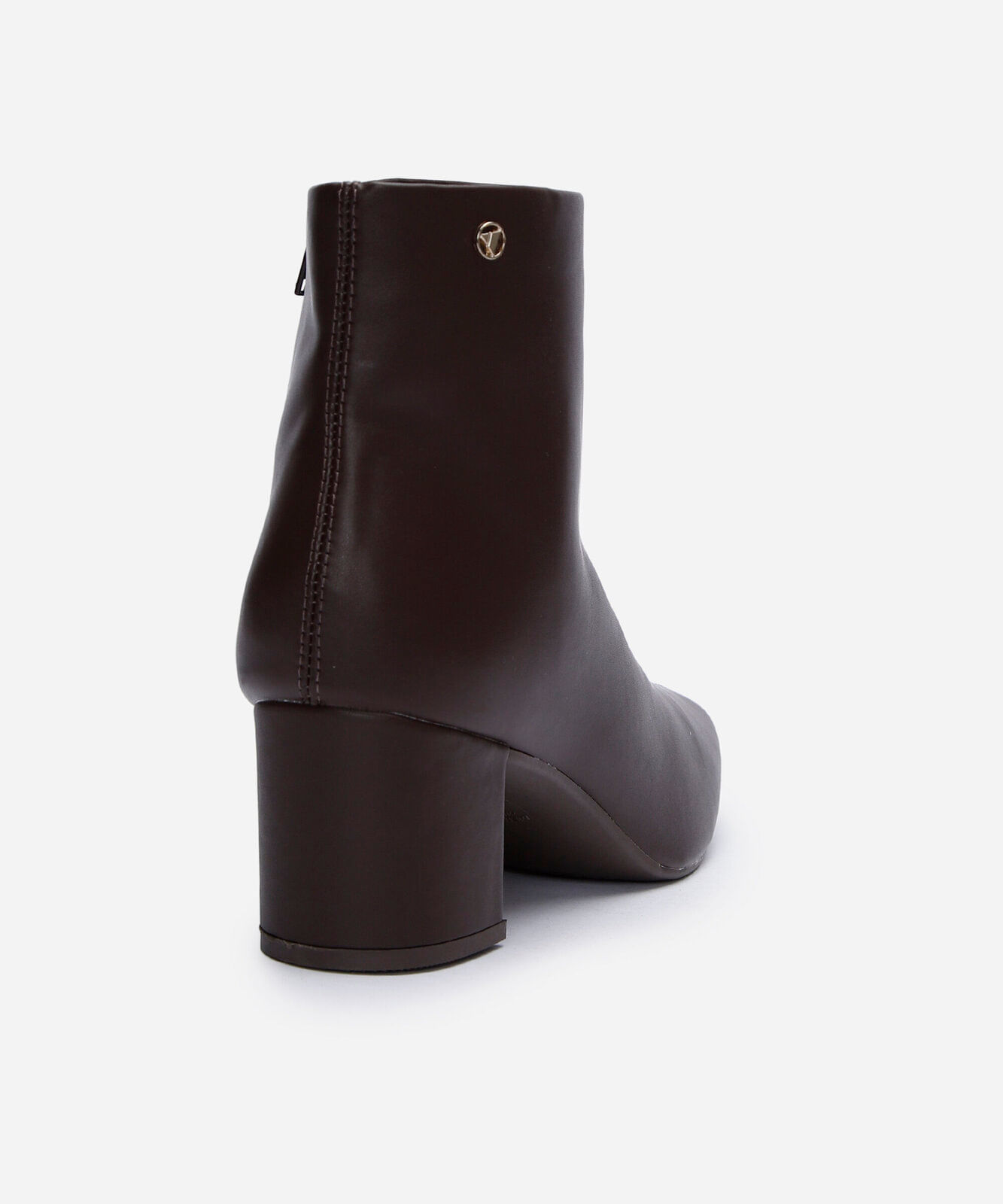 bota cano baixo salto médio via uno marrom