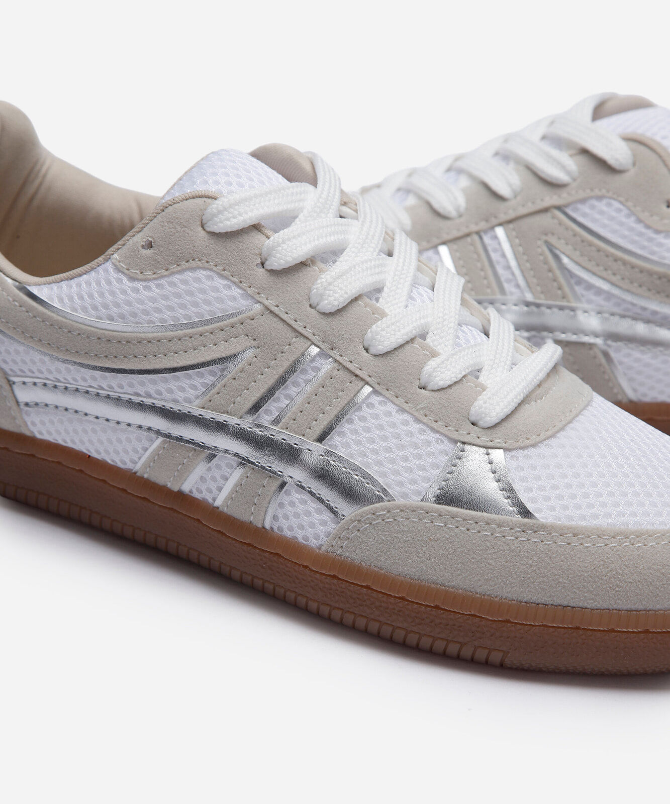 tênis casual feminino texturizado branco