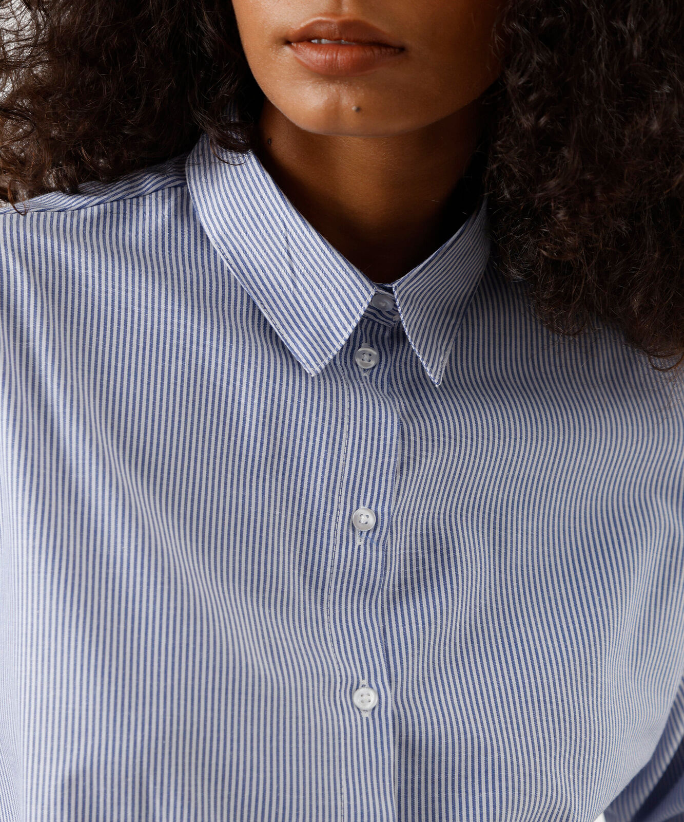 camisa manga longa listrada azul