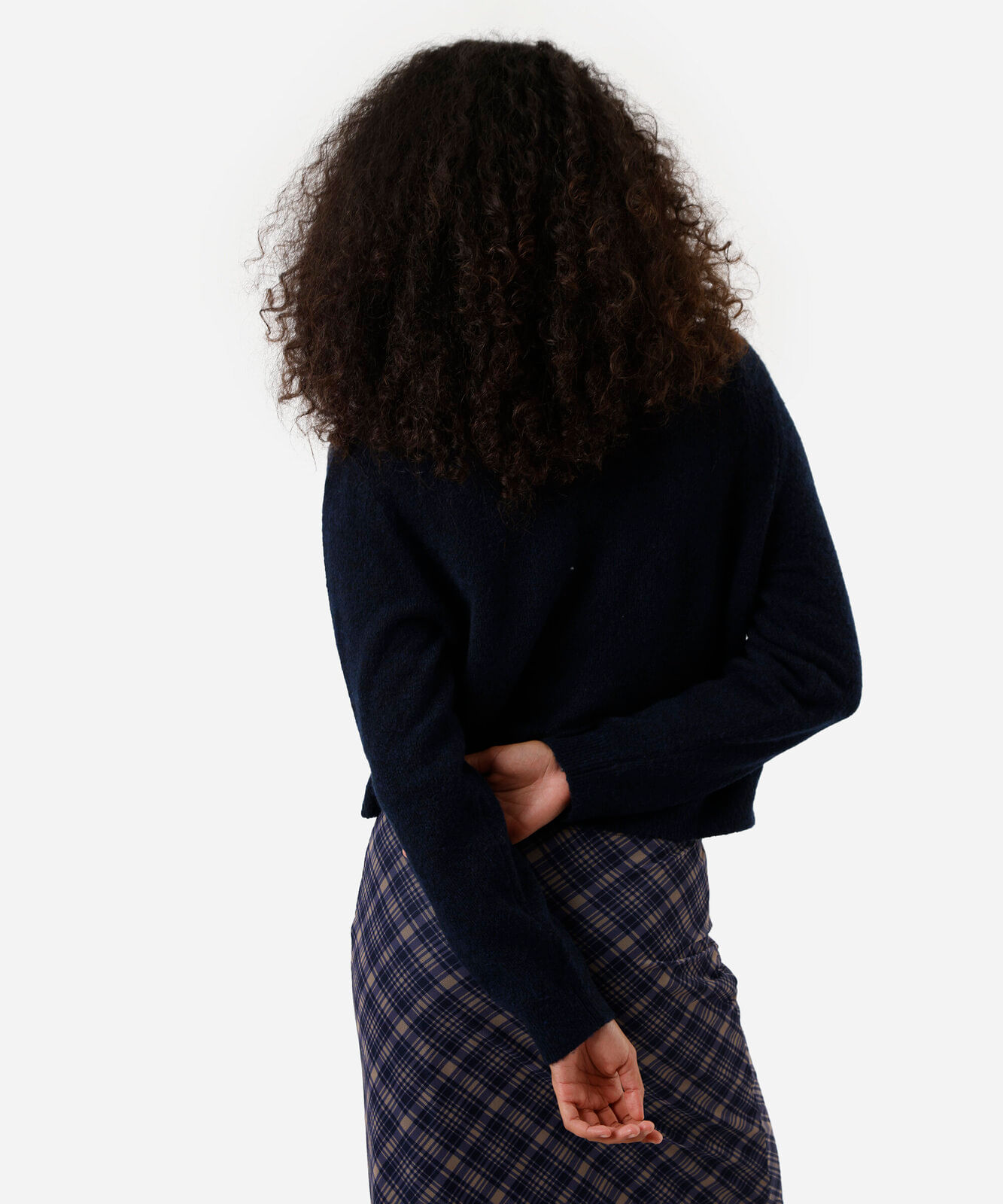 suéter básico feminino cropped de tricot azul