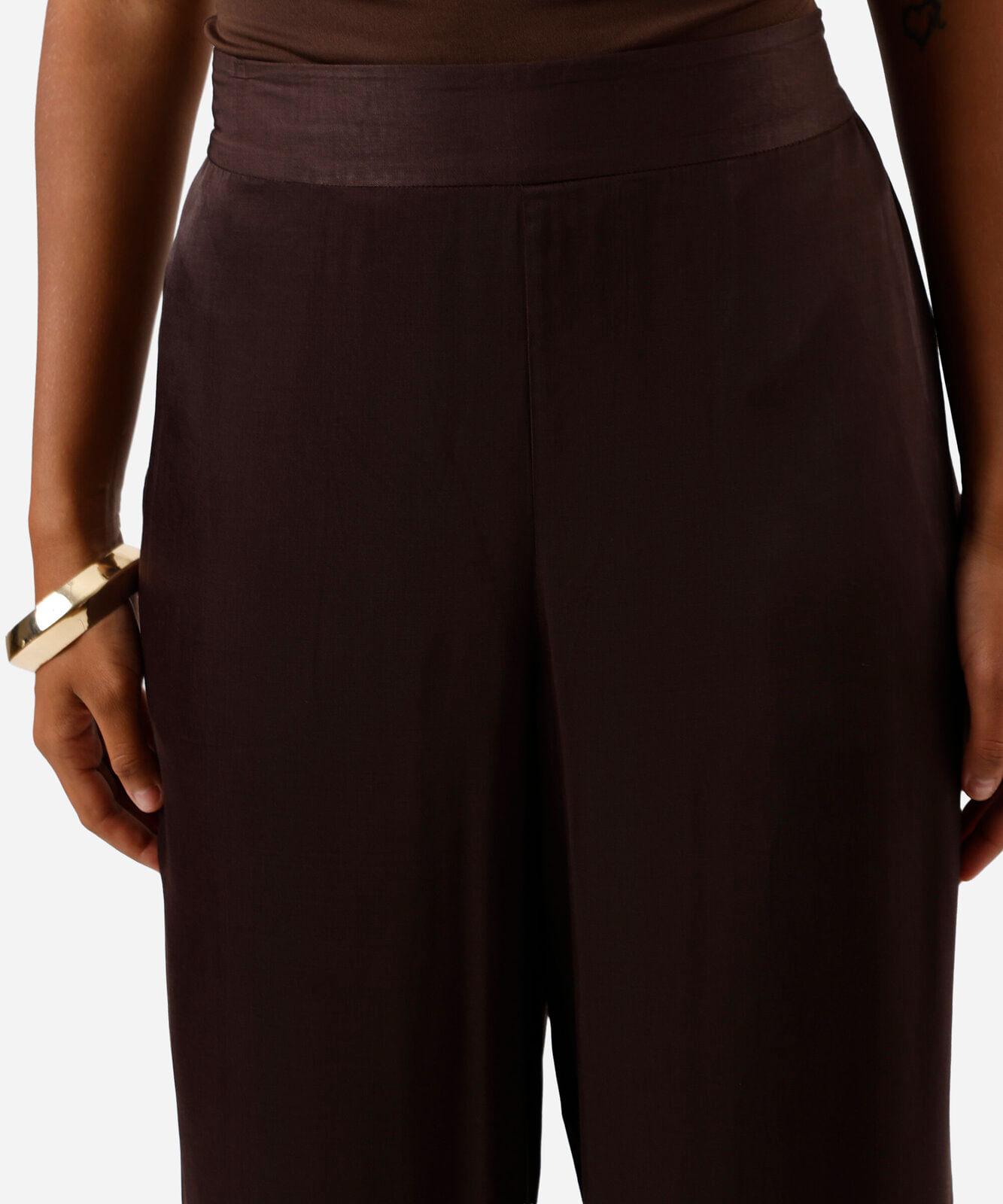calça estilo pijama feminina com viscose marrom