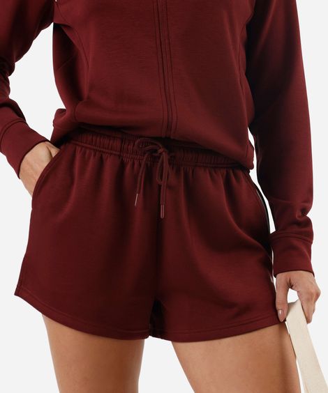 bermuda feminina esportiva ace com nervuras vinho