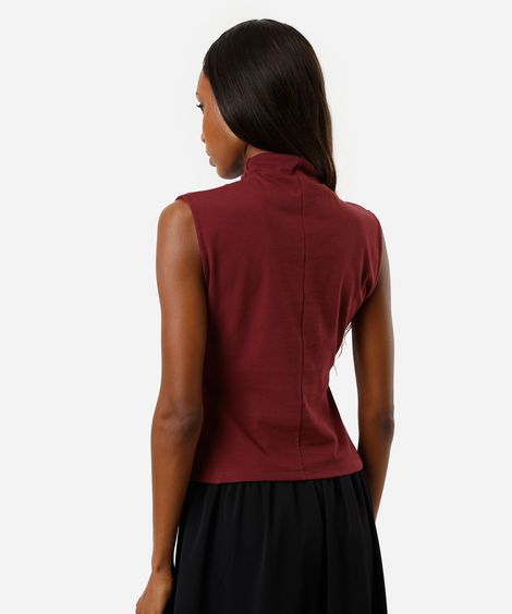 blusa feminina de algodão com gola alta vinho