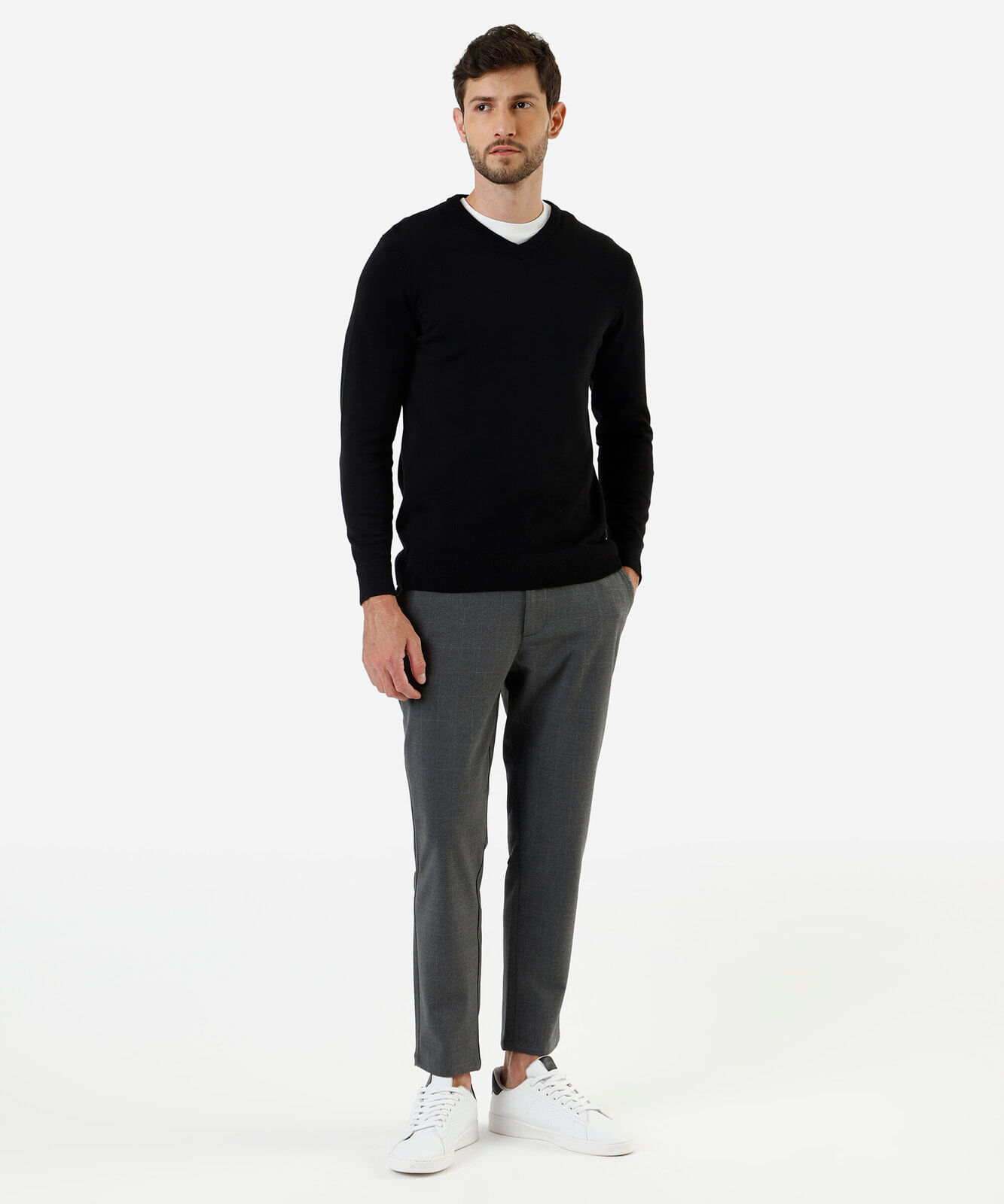 suéter masculino de tricot gola v preto