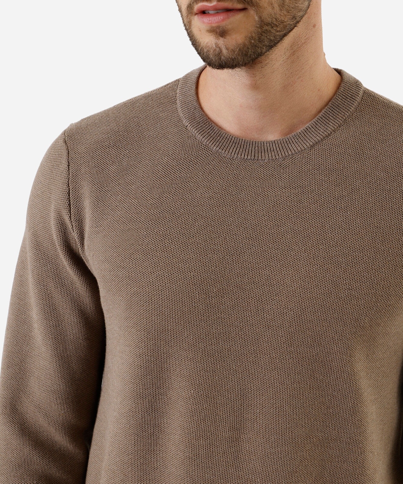 suéter masculino de tricot gola redonda manga longa bege