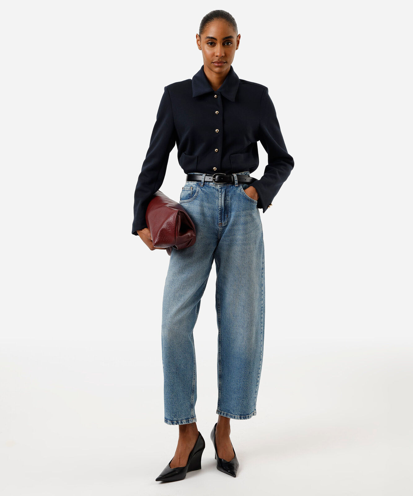 jaqueta feminina com bolsos azul