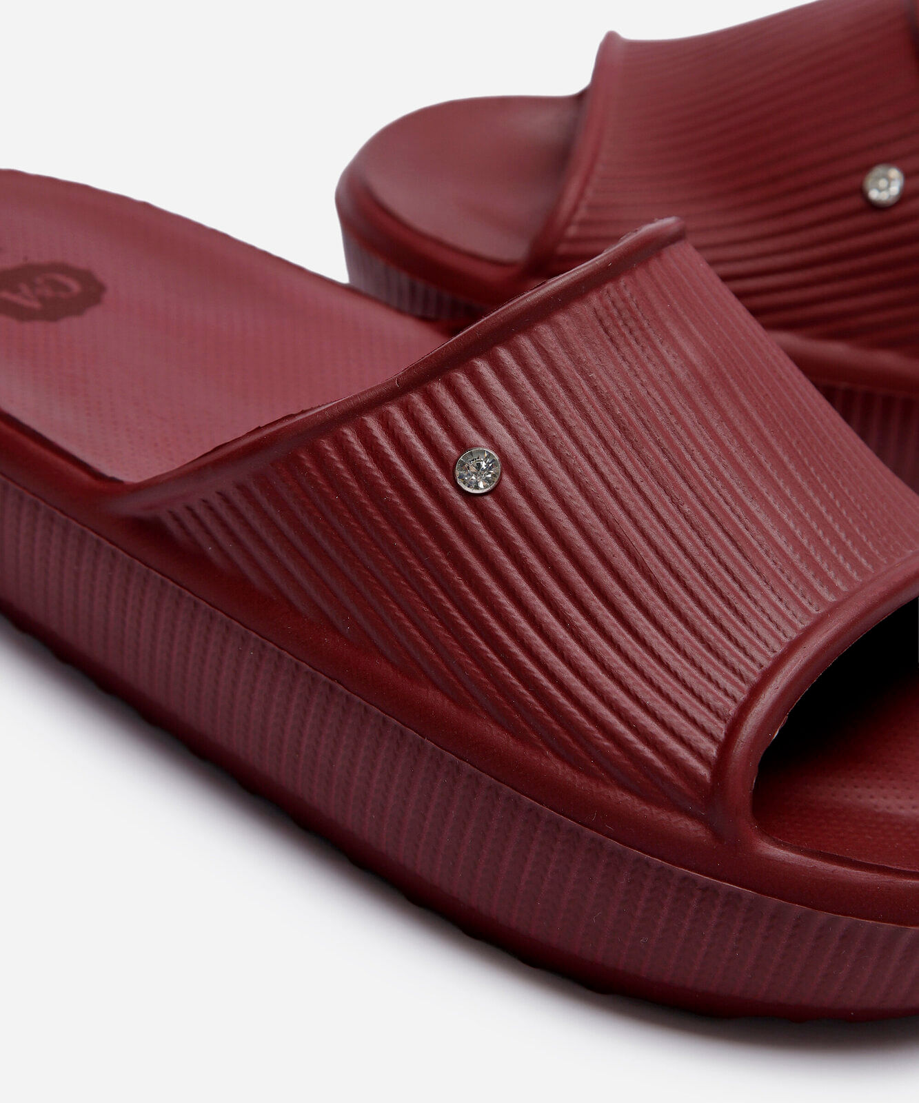 chinelo slide texturizado vermelho
