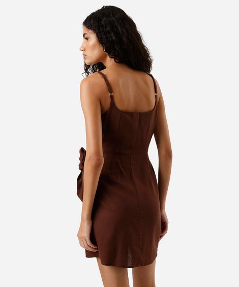 vestido curto feminino com linho e amarração marrom