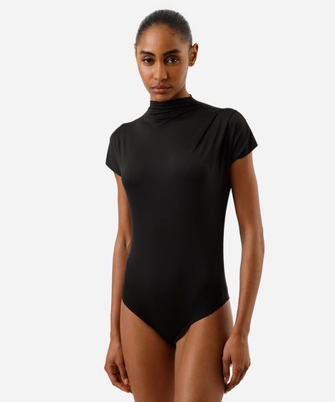 body com pregas no ombro em poliamida liso preto