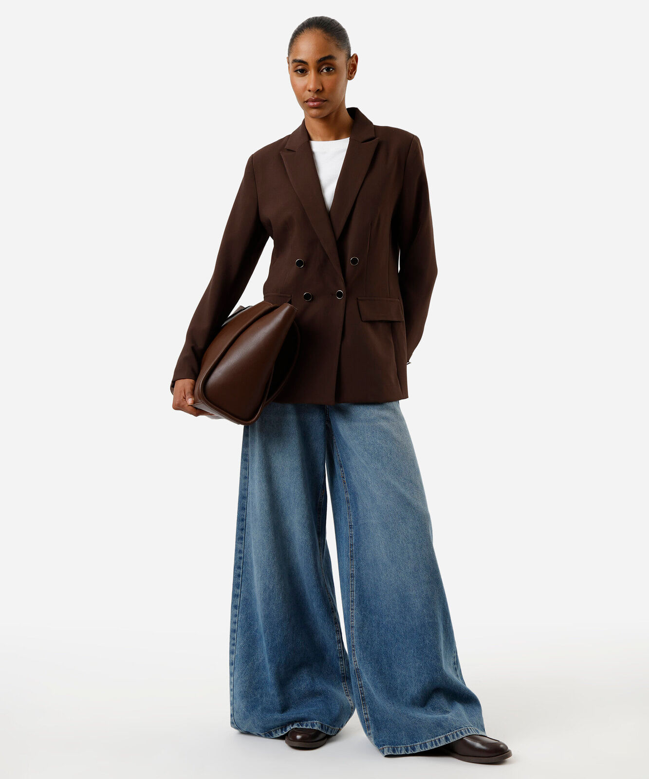 blazer de alfaiataria feminino botões dourados marrom