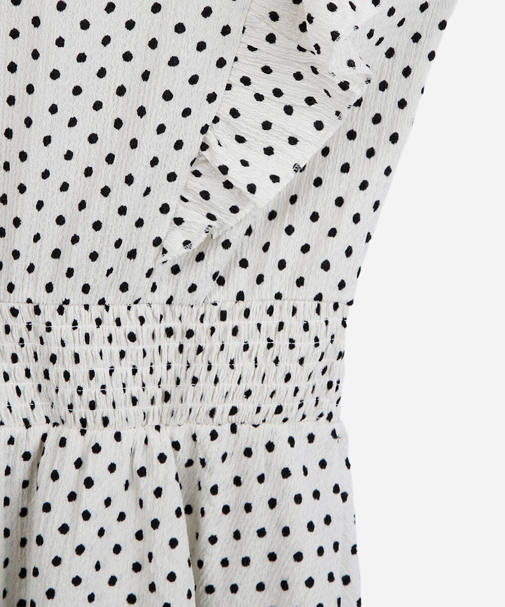 vestido curto juvenil texturizado com babados poá off white